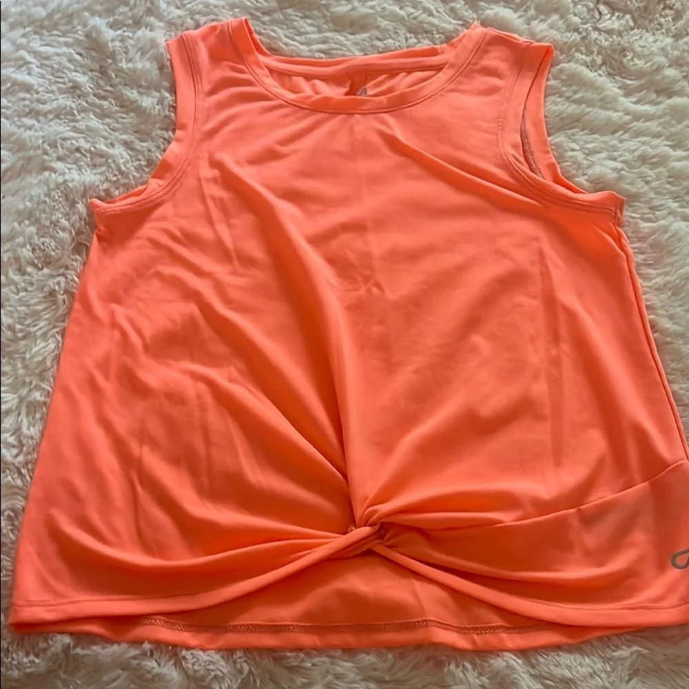 Gap fit top